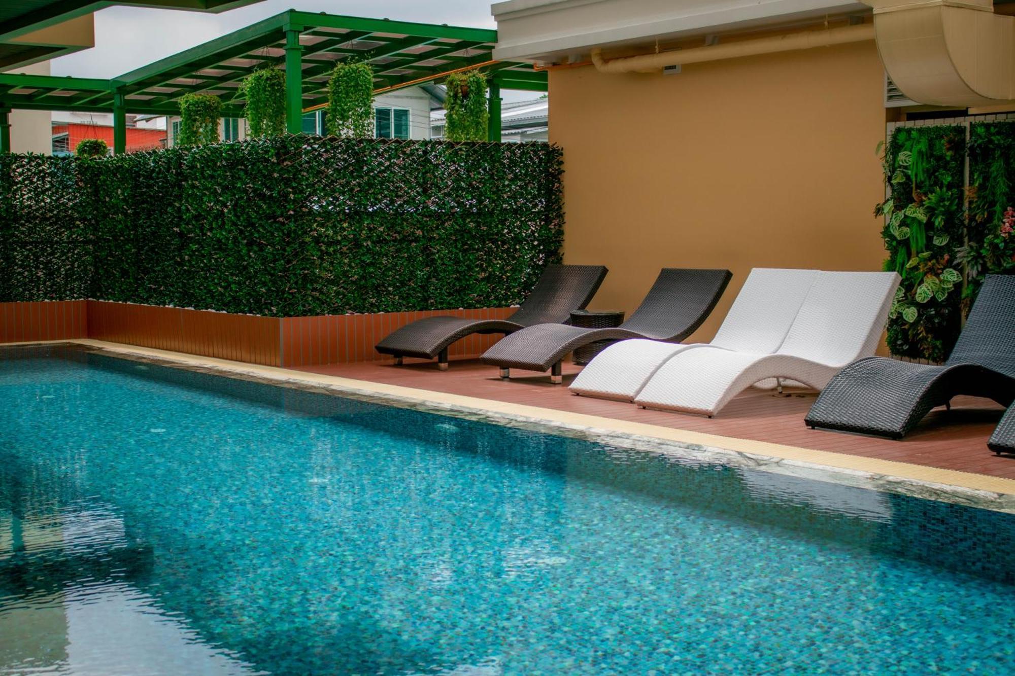 Siri Grand Bangkok Hotel Eksteriør bilde
