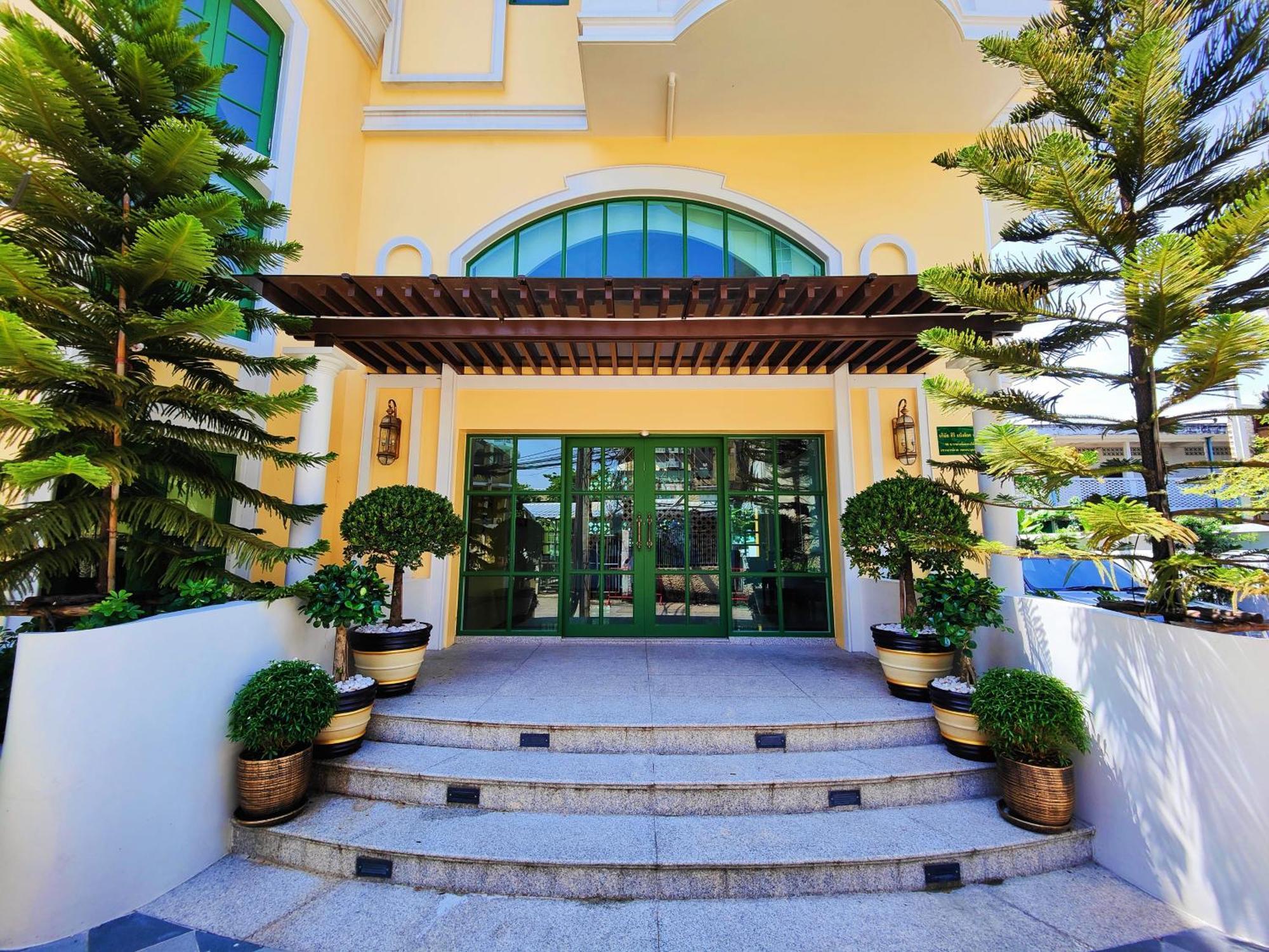 Siri Grand Bangkok Hotel Eksteriør bilde