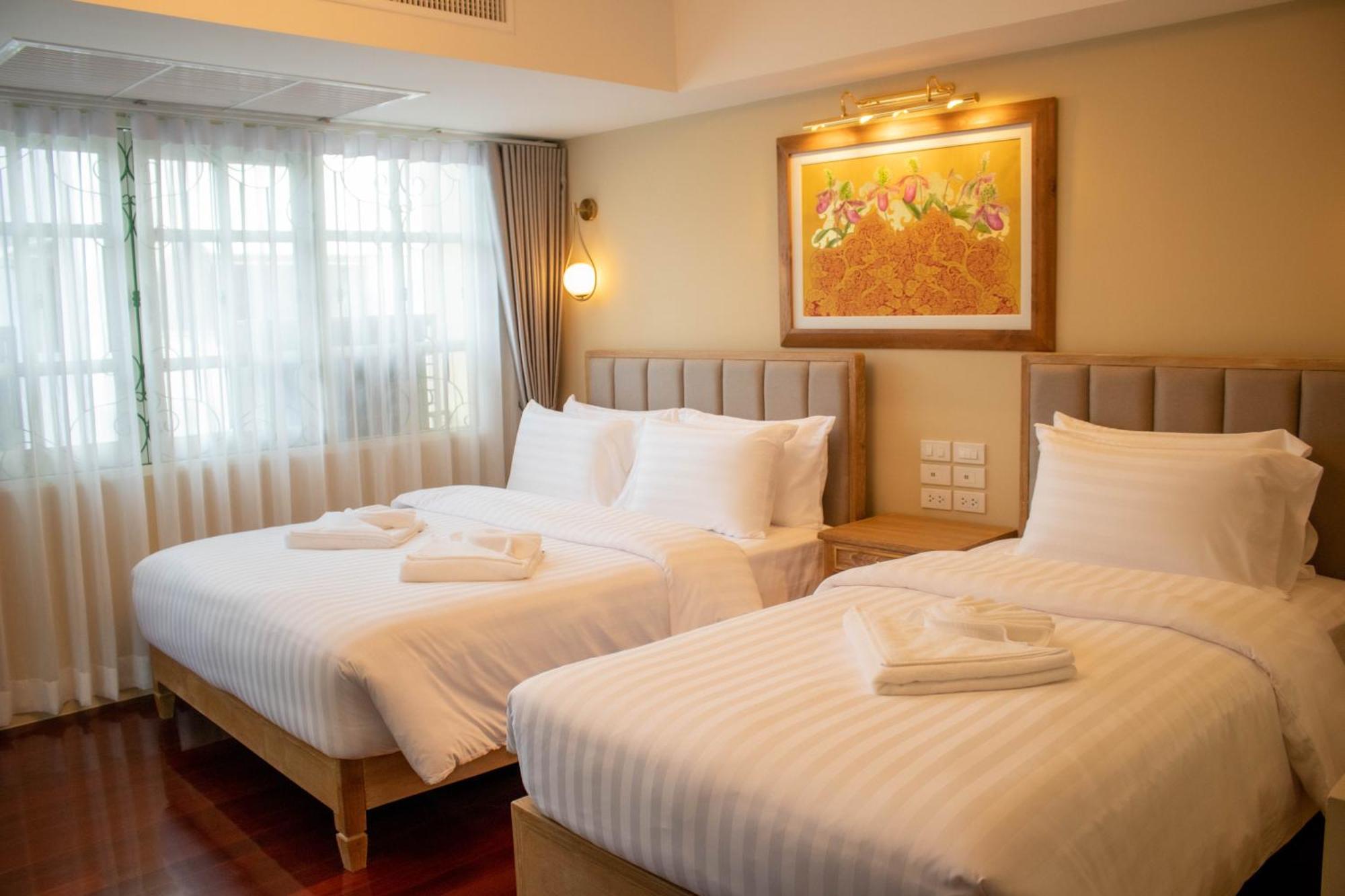 Siri Grand Bangkok Hotel Eksteriør bilde