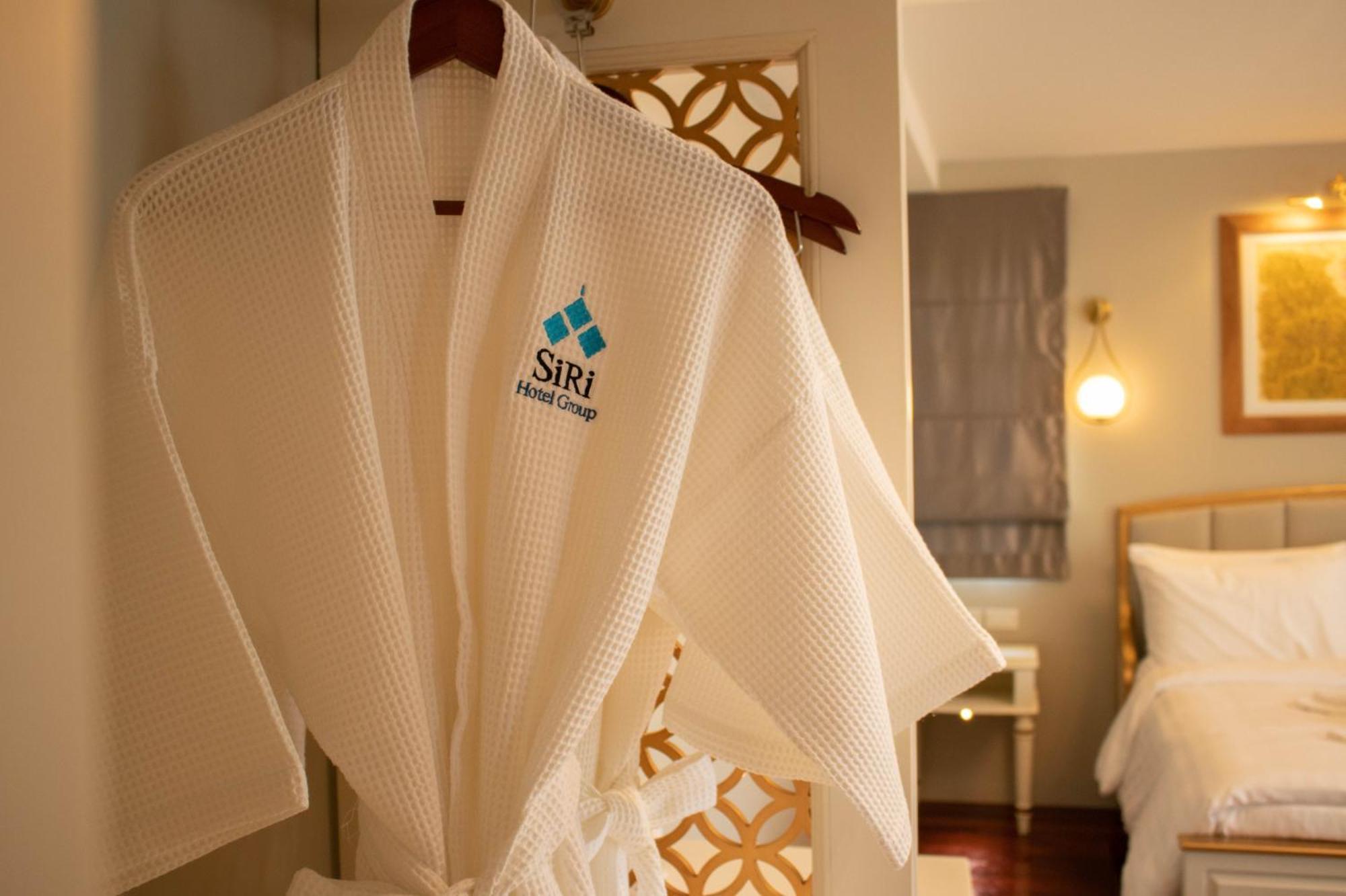 Siri Grand Bangkok Hotel Eksteriør bilde